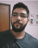 Foto do professor Thiago Araujo
