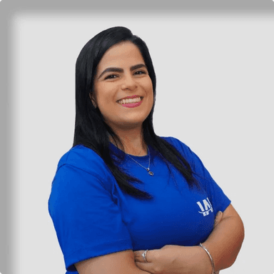 Foto do professor Luciana Rodrigues