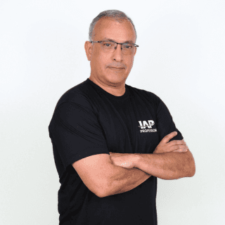 Foto do professor Assis Maia